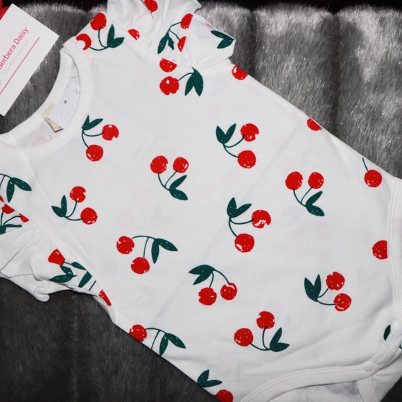 Cherry onsie with ruffle sleeve detail - Picture 3 of 3